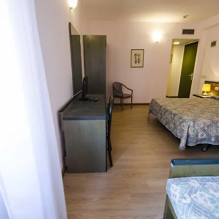 Torre Del Sole 3* Tarquinia